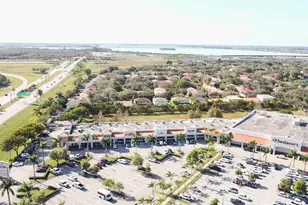 18600 NW 87th Ave, Hialeah, FL 33015 - Photo 15