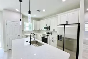 7911 N Pocono Dr, Citrus Springs, FL 34434 - Photo 17