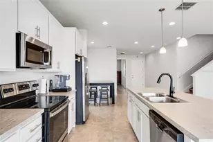 580 Buchannan Dr, Davenport, FL 33837 - Photo 9