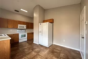 324 Anchovie Ct, Kissimmee, FL 34759 - Photo 9