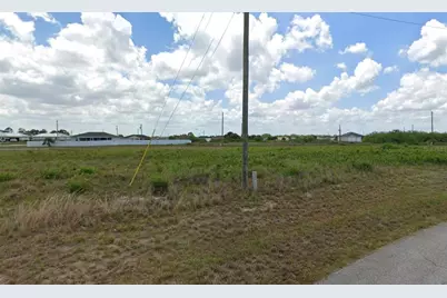 9013 Maywood Circle, Labelle, FL 33935 - Photo 3