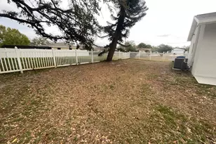 2642 49th Street N, Saint Petersburg, FL 33710 - Photo 27