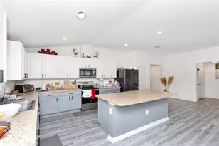 2220 Gladiolus Ln, Mascotte, FL 34753 - Photo 13