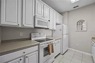 1357 Venezia Ct, Davenport, FL 33896 - Photo 5