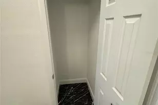 501 Knights Run Ave, Tampa, FL 33602 - Photo 17