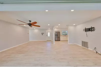12339 138th Street N, Largo, FL 33774 - Photo 5
