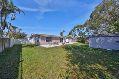 12339 138th Street N, Largo, FL 33774 - Photo 23