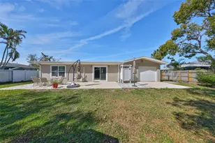 12339 138th St N, Largo, FL 33774 - Photo 21