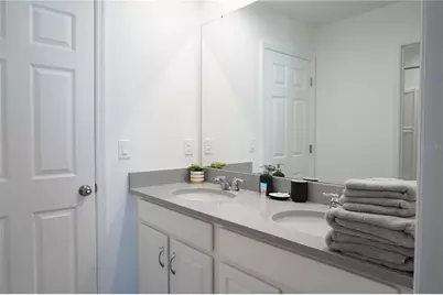 8914 Caroline Bay Court, Kissimmee, FL 34747 - Photo 15