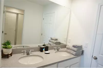 8914 Caroline Bay Court, Kissimmee, FL 34747 - Photo 23