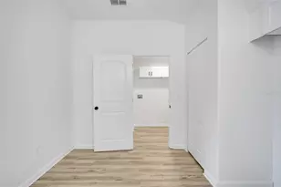 3722 Madbury Cir, Lakeland, FL 33810 - Photo 11