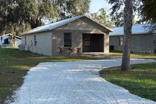 1352 SW 69th Rd, Bushnell, FL 33513 - Photo 1