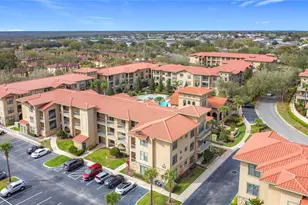 912 Charo Pkwy, Davenport, FL 33897 - Photo 3