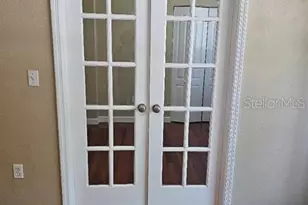 2019 Dixie Belle Dr, Orlando, FL 32812 - Photo 5