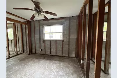 4200 Huntington Street NE, Saint Petersburg, FL 33703 - Photo 13