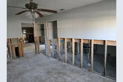 4706 Lansing Street NE, Saint Petersburg, FL 33703 - Photo 15