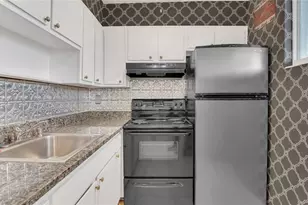 2727 N Atlantic Ave, Daytona Beach, FL 32118 - Photo 9