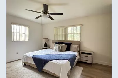 1836 NW 40th Terrace, Gainesville, FL 32605 - Photo 11