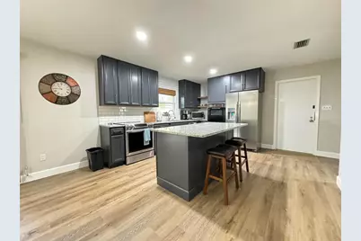 1836 NW 40th Terrace, Gainesville, FL 32605 - Photo 5