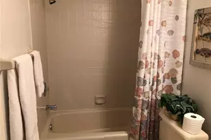 6211 Timberlake Dr, Sarasota, FL 34243 - Photo 21