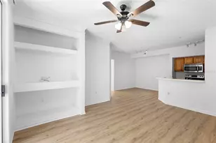 13037 Mulberry Park Dr, Orlando, FL 32821 - Photo 23