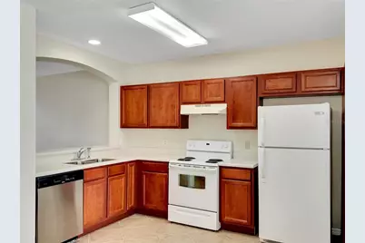 523 Glenn Cross Drive, Ruskin, FL 33570 - Photo 9