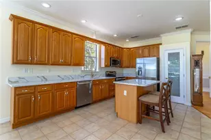 1714 Golfview Dr, Kissimmee, FL 34746 - Photo 11