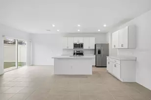 7351 Capstone Dr, Groveland, FL 34736 - Photo 11