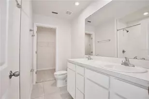 421 Sedgewick Dr, Davenport, FL 33837 - Photo 15