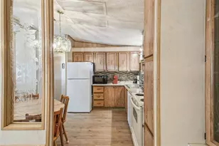 2706 Cranmoor Dr, Kissimmee, FL 34758 - Photo 9