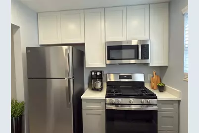 5521 80th Street North #306, Saint Petersburg, FL 33709 - Photo 7