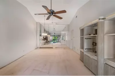 1055 Kensington Park Drive #609, Altamonte Springs, FL 32714 - Photo 11