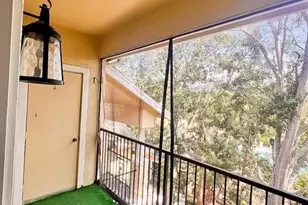 2624 Robert Trent Jones Dr, Orlando, FL 32835 - Photo 17