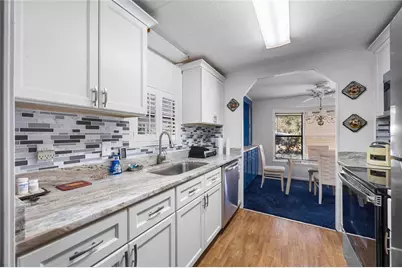 144 E Plantation Boulevard, Lake Mary, FL 32746 - Photo 13