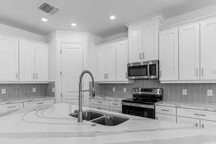 4198 Barbuda Ln, Kissimmee, FL 34758 - Photo 5