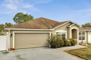 639 Mesilla Dr, Kissimmee, FL 34758 - Photo 3