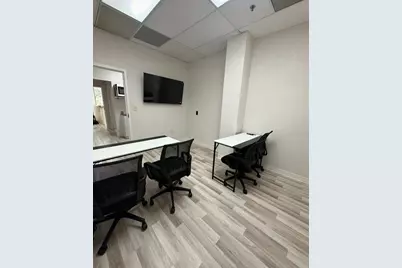 6881 Kingspointe Parkway #11, Orlando, FL 32819 - Photo 9