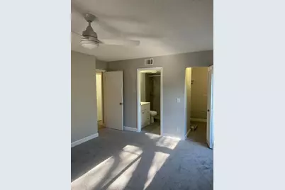 1324 S Pine Ridge Circle #D2, Sanford, FL 32773 - Photo 11