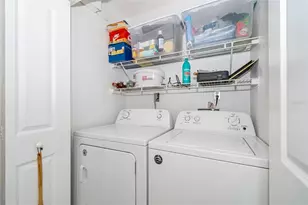 1735 Foxhall Cir, Kissimmee, FL 34741 - Photo 15