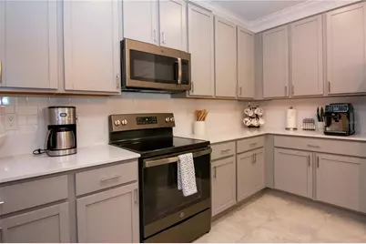 2006 Myrtle Pine Street, Kissimmee, FL 34746 - Photo 5