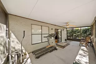 2696 Orange Peel Ct, Orlando, FL 32806 - Photo 19