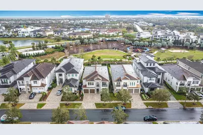 1003 Jack Nicklaus Court, Kissimmee, FL 34747 - Photo 9