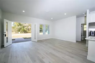 9484 N Pineview Way, Citrus Springs, FL 34434 - Photo 11