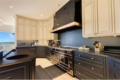 3066 SE Island Point Lane, Stuart, FL 34996 - Photo 15