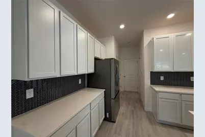 355 S Sunset Avenue, Mascotte, FL 34753 - Photo 3