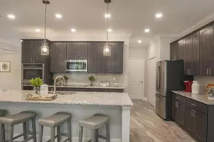 355 S Sunset Ave, Mascotte, FL 34753 - Photo 3