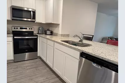 439 Mulberry Court, Kissimmee, FL 34759 - Photo 5