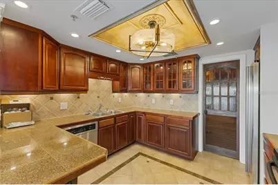 7550 Hinson Street #15D, Orlando, FL 32819 - Photo 11