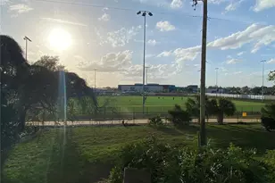 2037 San Marcos Dr SE, Winter Haven, FL 33880 - Photo 3