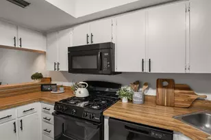 2037 San Marcos Dr SE, Winter Haven, FL 33880 - Photo 13